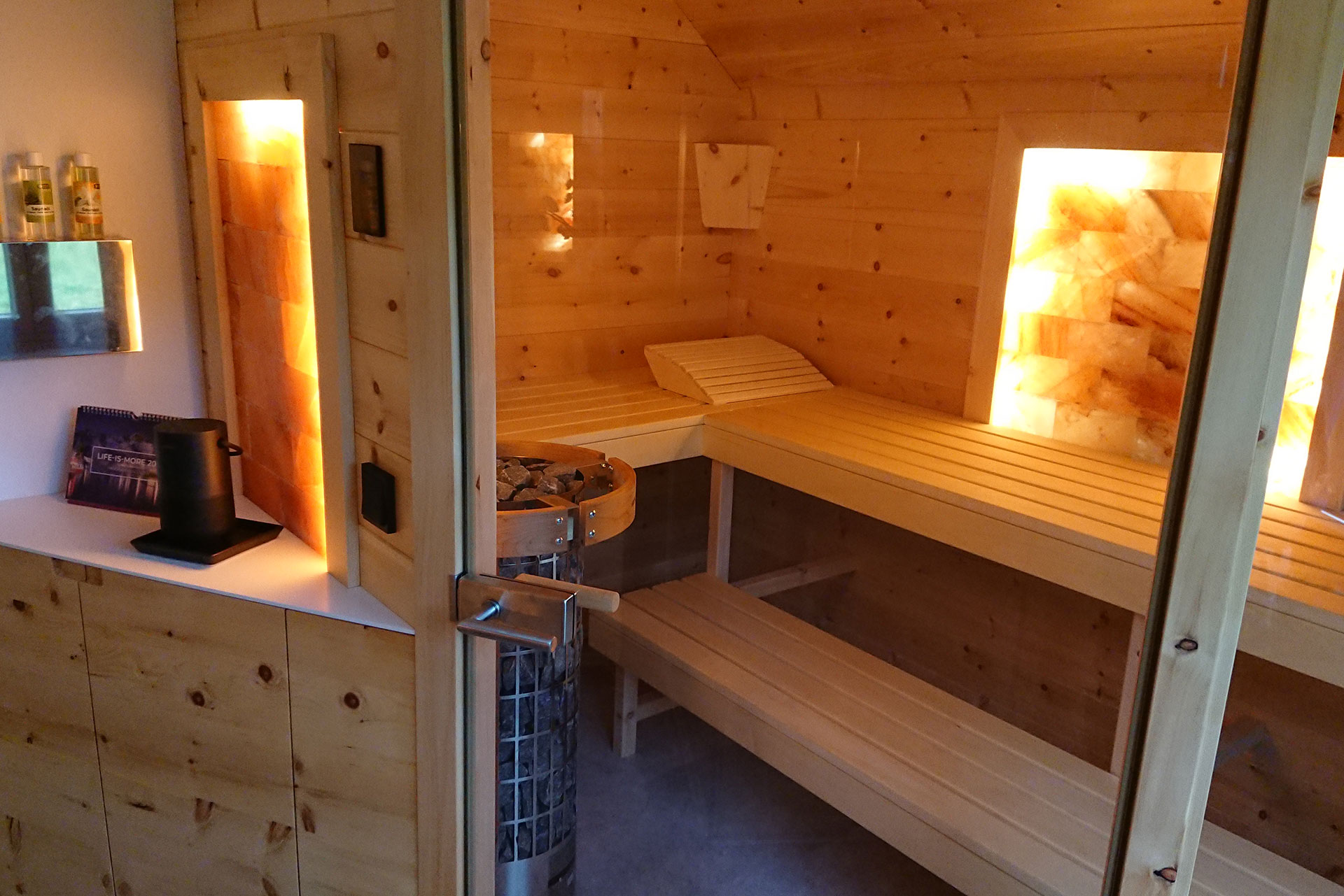 Sauna_Slider